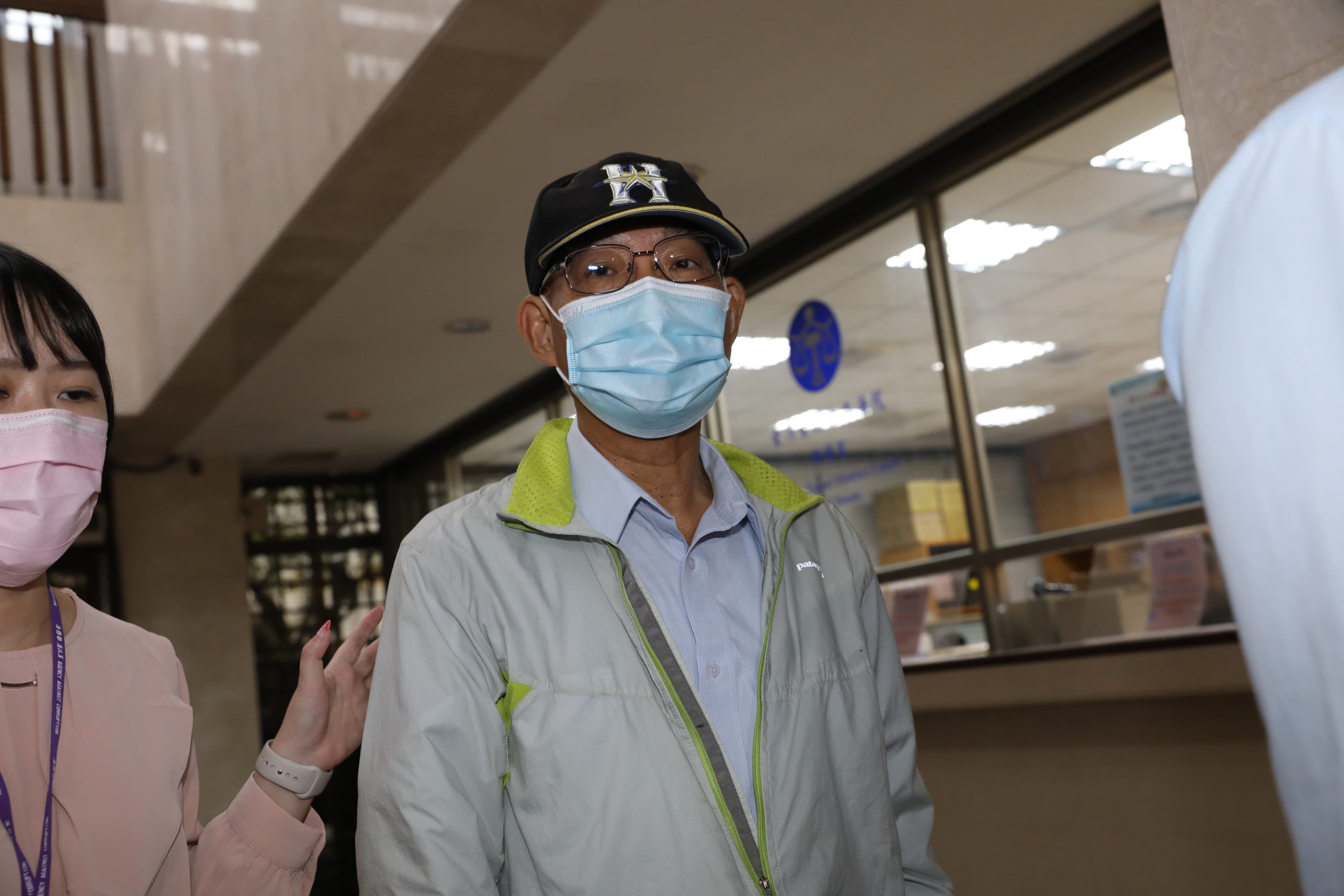 除蔡壁如外，民眾黨前秘書長張哲揚也被約談。