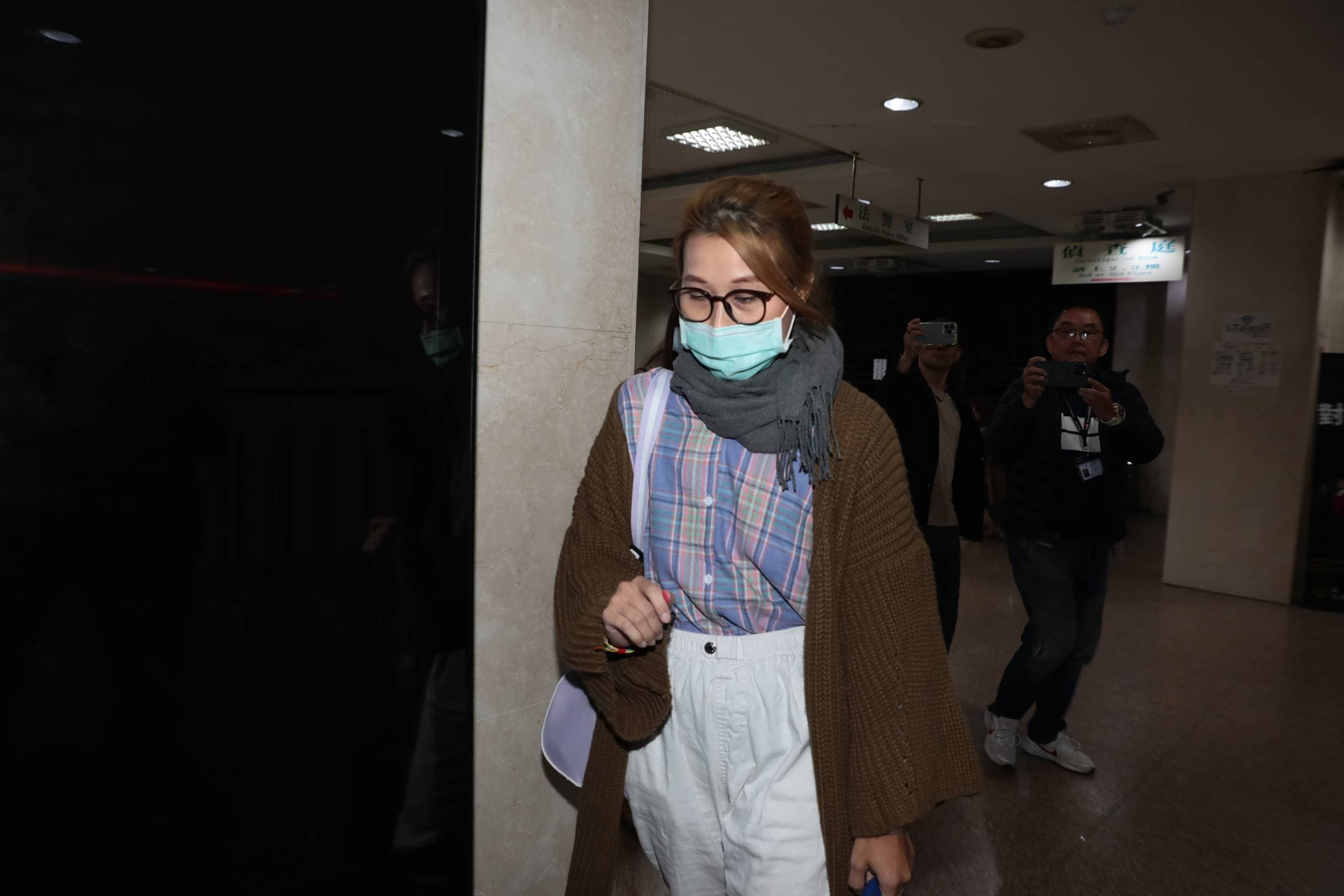 謝幸恩12日以被告身分被約談。（鏡報林煒凱）
