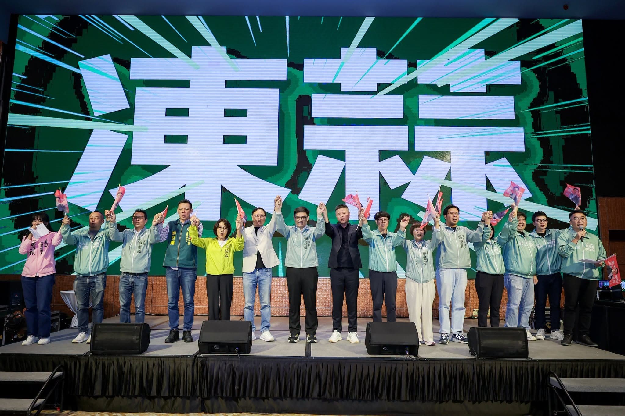 賴瑞隆累積多年高雄市政歷練，選戰期間持續採分眾策略與不同族群溝通，相關布局也受到關注。（圖／賴瑞隆粉絲專頁）