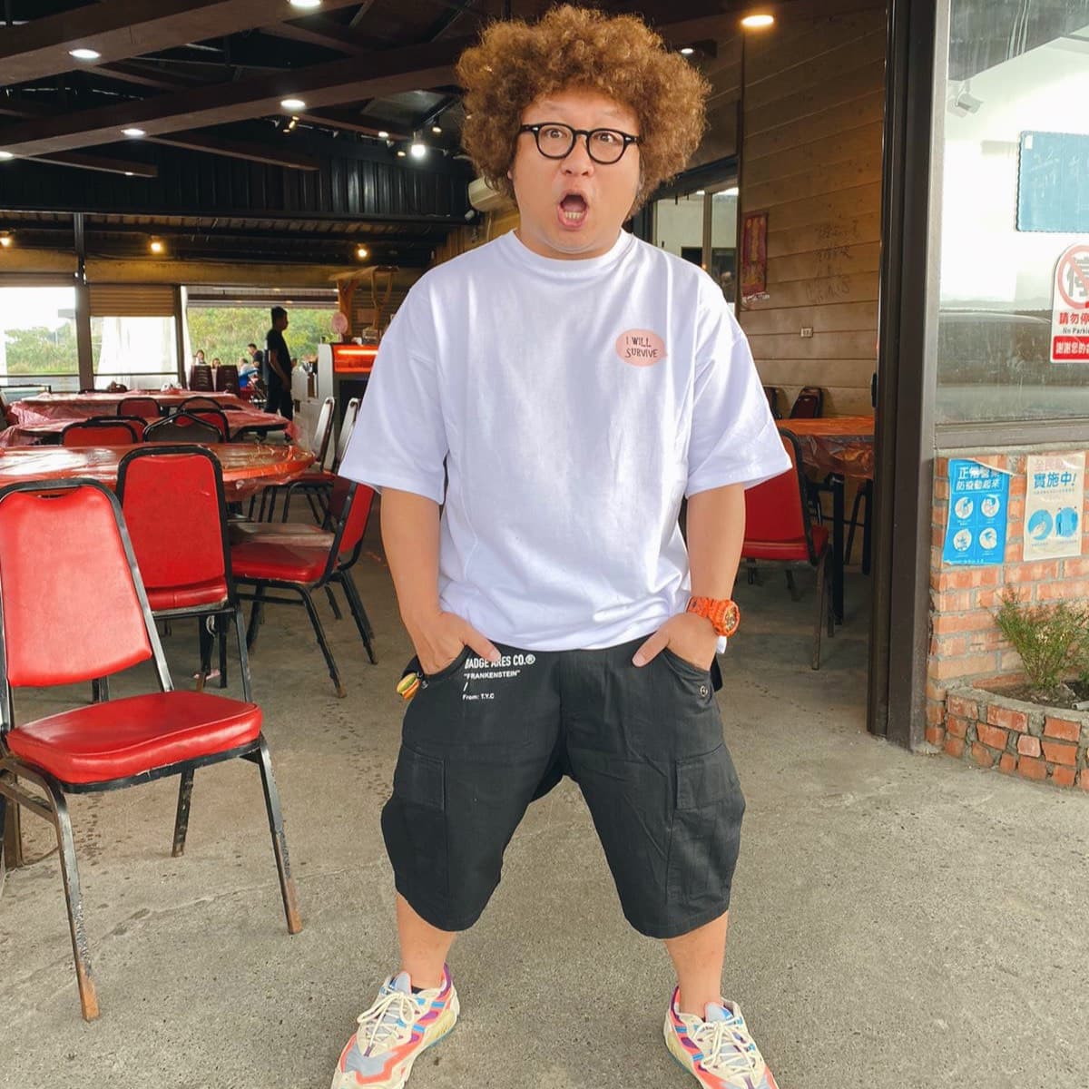 納豆開的多家餐廳經常被投訴油煙大、噪音等,如今都已歇業。(翻攝自納豆臉書)