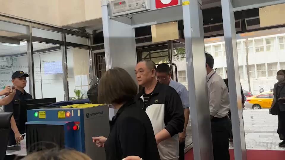 陳盈助10月因柯文哲政治獻金案被北檢約談。